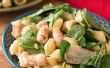 20-minütige Pasta-Salat mit Garnelen und Spinat