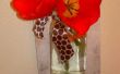 Schwimmende Vase mit Tulpen