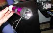Eine Taschenlampe in eine handliche Stromversorgung hacken
