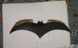 Gewusst wie: Batmans Batarang aus Pappe machen