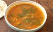 Südindische Stil Hühnchen, Spinat und Tomaten Suppe