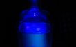 Fluoreszierende Tonic Water Lampe