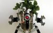 Ultimative Robo-Pflanzer (mit Licht und abnehmbaren Anti-Spill-Modul)
