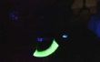 Wie erstelle ich ein Blacklight GloWorm Marionette: Es ist alles in dem Video