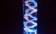 DNA-Skulptur Schreibtischlampe: Gewachsen Kristall, EL-Wire, Acryl, Silikon und Aluminium