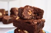 Haselnuss und Mandel Nougat Schokolade Brownies (mit einem geheimen)