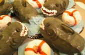 Hai und Life Saver Cupcakes
