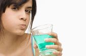 8 unglaubliche Verwendungen für Mundwasser