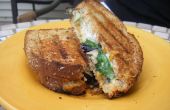 Gegrillte Auberginen Sandwich (vegetarisch)