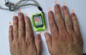Verwandeln Sie Ihre Fingernägel in ultraviolettem Licht Monitore