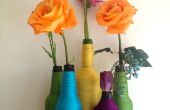 How to Turn eine Bierflasche in einer bunten Blumen-Vase