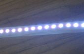 LED-Lichtleiste im Holzgehäuse