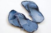 Indoor-Bigfoot-Jeans-Recycle flip Flops Tutorial