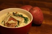 Toskanische Suppe mit rote Kartoffeln, italienische Wurst & Kale