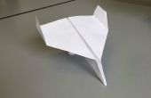 Wie man ein Papierflugzeug In 10 einfachen Schritten! 