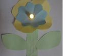 LED-Blume-Postkarte für Kinder. 