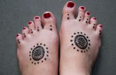 Einfaches Henna Design für Füße
