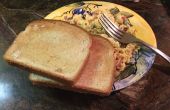 Einfach Eiern, Toast und Speck Frühstück