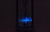 Lichtfontäne: eine biolumineszente Sanduhr
