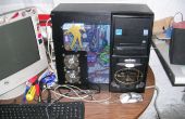 Zombie-PC Casemod montiert zurück von den Toten PC mit platzsparenden Seite Laufwerke. 