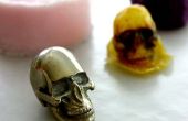 4 Möglichkeiten zum Erstellen von benutzerdefinierten Gummiformen (Halloween Skull Edition!) 