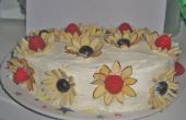 Kalk-Zitronenkuchen mit Berry Mandel Blumen