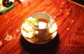 Orangen Tee mit Schalen
