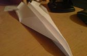Einfach zu Papier Flugzeug machen