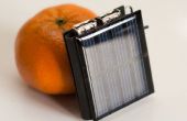 Die "Mini-solar-Buch", Taschenlampe und Ladegerät
