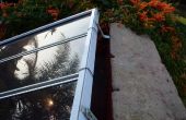 Montage mehrerer Solarzellen mit alten Fenster blind Schienen und Hardware