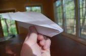 Papier Flugzeug (Gleiter)