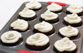 Schokoladen-Cupcakes mit Cream Cheese Frosting