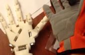 DIY-Roboterhand gesteuert durch einen Handschuh und Arduino