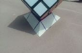 Origami Rubiks Cube stehen