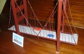 Schrott, Metall, Schweißer, Draht + Farbe = Golden Gate Bridge (auch Art von)