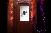 Halloween: billig und einfach Fallenlassen Spinne Silhouette