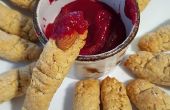 Gesunden Hexe Finger Cookies mit Blut-Sauce