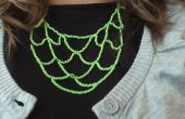 Machen Sie eine grüne Perlen Tier Halskette