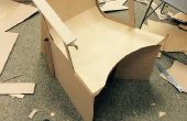 Einen funktionale Karton Stuhl zu entwerfen