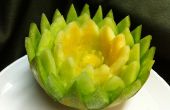 Schnitzen einer Melone Lotus