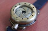 Steampunk Armbanduhr mit mechanischen Iris Abdeckung. "TimEye". 