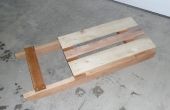 Schlitten aus aufgearbeiteten Holz