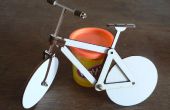 Bicyclaser - die Flatpack hölzerne lasergeschnittenes Fahrrad ohne Pedale - Draisine