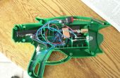 Laser machen eine billige Imitation Nerf Gun Pistole
