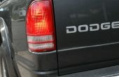 Ändern Sie die Bremse/Signallampe auf Ihrem 2003 Dodge Truck