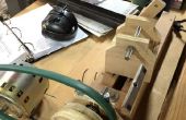 Mini Holz-Drehmaschine mit Altholz