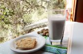 Erdnuss-Milch - nahrhafte Getränk für die ganze Familie. 
