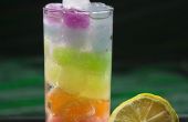 Regenbogen-Eis-Cocktail