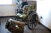 Rollstuhl in Camouflage