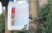Vogelhäuschen aus recyceltem Kunststoff - Pesebre Para Pájaros